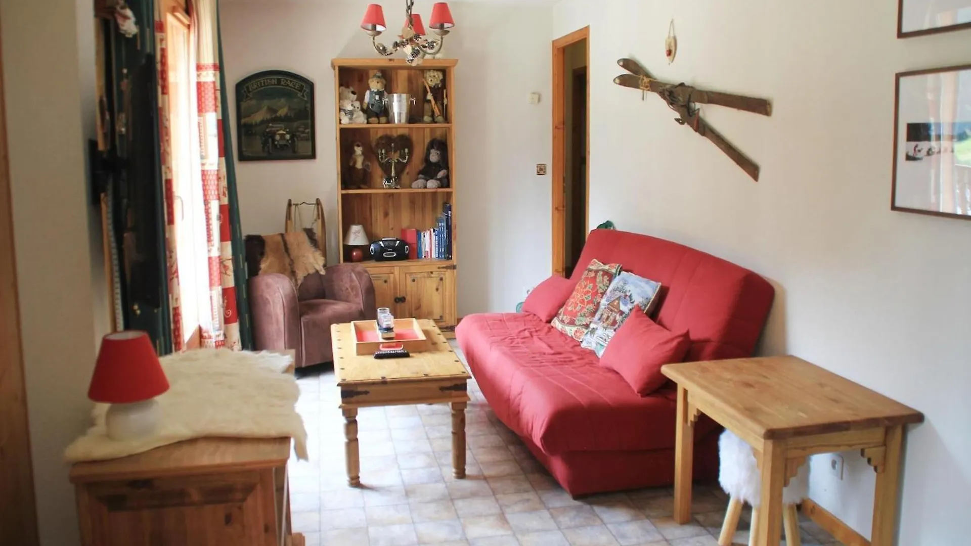 Apartment In Chatel With Terrace ile iletişim